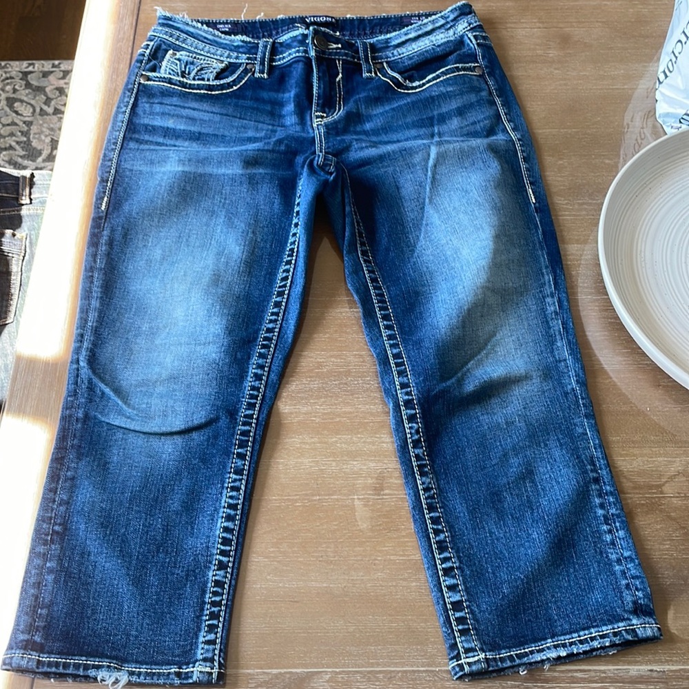 Vigoss Chelsea capri 7/8 21 inseam